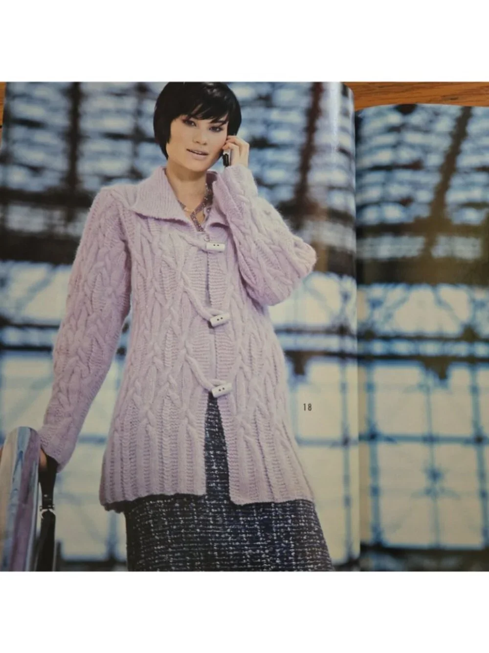 Vogue Knitting International Magazine, Holiday 2004 Poncho corset